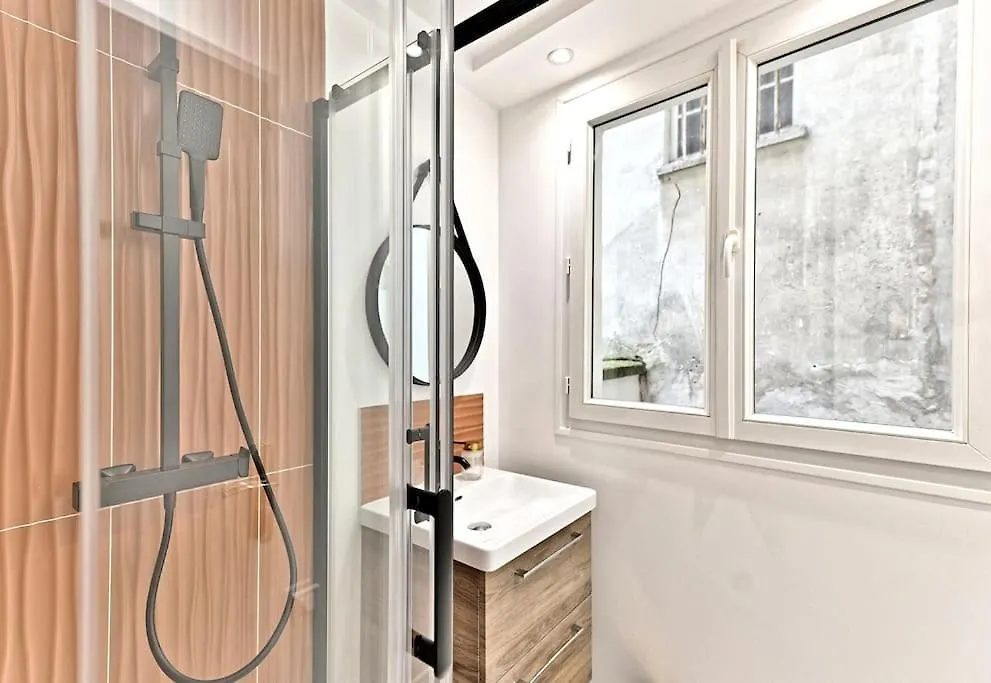 Appartement 3 Chambres Paris Sentier 0*,
